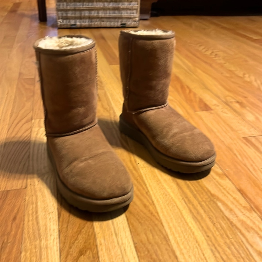 UGG BOOTS!